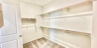 Lovely, Light & Bright, Two-Story, Detached Home in the Desirable Wildgrove Community of Vista! Gallery 29