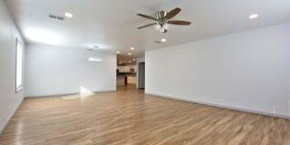 1211 North Essex Avenue Gallery 2