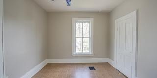 373 Cedar Street Gallery 19