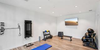 The Centro Gallery 72