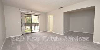 1808 Village Court Gallery 22