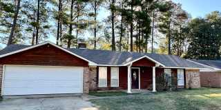 4 bed 2 bath in Crossgates of Brandon Gallery 1