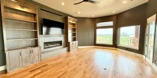 Luxury Golf Retreat in Berthoud with Breathtaking Mountain and TCP Golf Course Views Luxury Golf Retreat in Berthoud with Breathtaking Mountain and TCP Golf Course Views Gallery 15