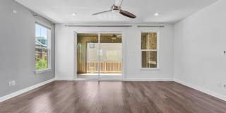 43509 APPLE ORCHARD Square Gallery 12