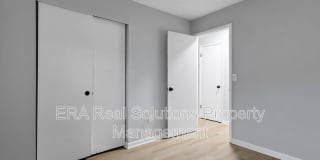 1634 S. JAMES RD Gallery 6