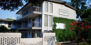Penthouse Gallery 11