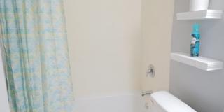Charming 2 Bed / 1 Bath Cottage Gallery 15