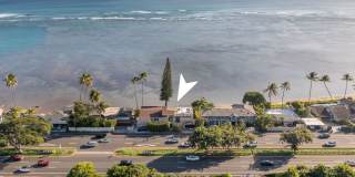 Wailupe Seaside Haven: Beachfront Luxury Home w/ Infinity Pool & City Proximity Gallery 43
