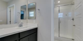 6184 Rathbone St Gallery 39