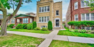 6609 N Artesian Avenue 6609 N Artesian Avenue Gallery 1