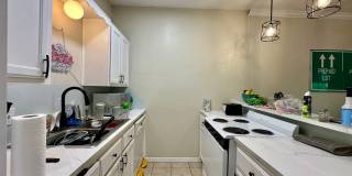 HUGE 4-Bed, 2-Bath Duplex Four Blocks From Baylor Campus & Minutes from Downtown! Gallery 8