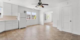 Spacious 4-Bed Home with Backyard, Garage & Prime Westside Access Gallery 6