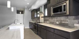 Stylish, Modern, Nearly New | 4-Bed | 2-Bath | Deer Creek Schools Gallery 13