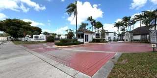9701 Fontainebleau Blvd Gallery 1