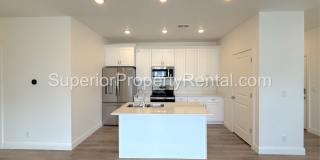 Desert Color Condo 3 bd, 2 bt, 1 Car Garage Gallery 9