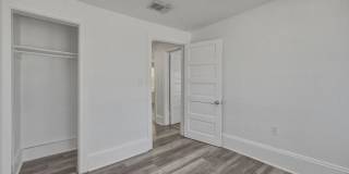 1216 West 24th Street-1 Gallery 17