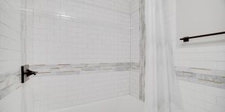 316 Main Street Gallery 10
