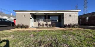 2420 Charjean Cv Gallery 1