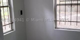 1517 Logan Gallery 3