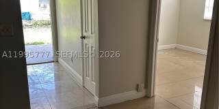5221 NW 15th Ct Gallery 8