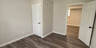 105 Laurel Court Gallery 14