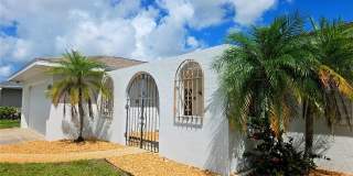 1379 CAMBRIDGE Drive Gallery 1
