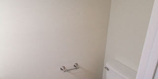 Spacious 3 bedroom duplex with 2.5 baths. Gallery 16