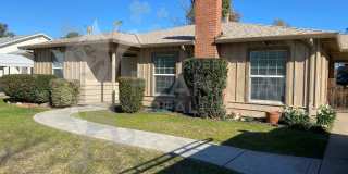 2 Bedroom/ 1 Bathroom home. Gallery 1