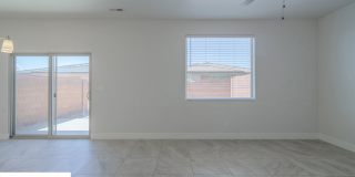 Pet friendly 3 Bedroom Townhome in Washington! Gallery 8