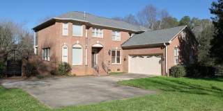 5330 Foxlair Road Gallery 1