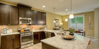 Beautiful 6BD/3BA home nestled in desirable Rainer Ridge neighborhood Gallery 11