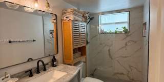 801 Meridian Ave Gallery 10