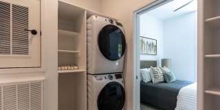 The Howard Gallery 11