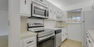 1142 W Circle Ter W Gallery 13