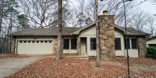 3 Bed, 2 Bath with a beautiful view of the wooded back yard!! Gallery 1
