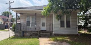 3bed/1bath Home Available Just Steps Away From Norman's Campus Corner!! Gallery 1