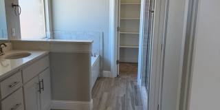 1911 Daybreak Way Gallery 17