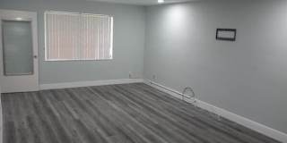 149 West Ct Gallery 1