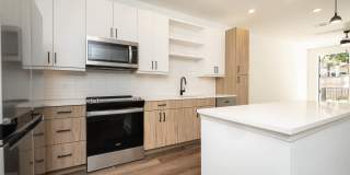 Lyle Apartments Gallery 93
