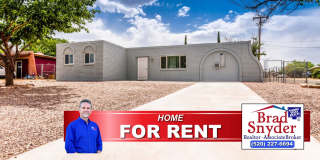 Charming Corner Lot Property Features 3 Bedrooms, 2 Baths, Central A/C! Gallery 1