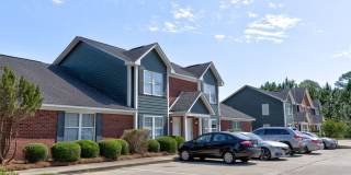 Modern 2 Bedroom Townhome in Albany Georgia Gallery 1