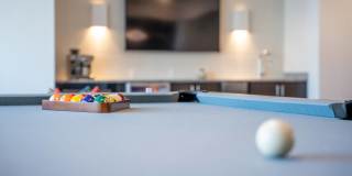 20 Midtown Gallery 47