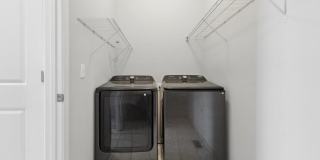 238 Walker Street Gallery 20
