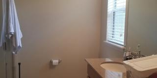 Beautiful 3 bedrooms 2.5 baths townhouse with 1 car garage in Tuscany Place Gallery 17