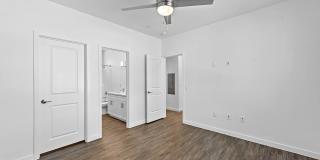 Levante Apartments Homes Gallery 7