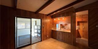 1313 Elia Street Gallery 10