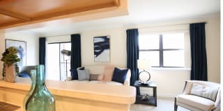 Columbia View Gallery 9