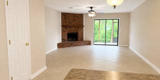 3207 Shamrock Street East Gallery 5
