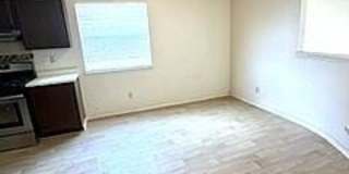 11649 NORMAN MONTION Drive Gallery 4