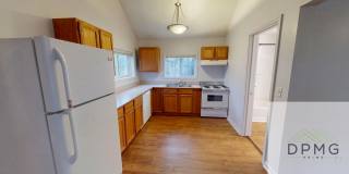 Welcome to 2814 Vermont St. Lansing, MI 48906!! Gallery 1